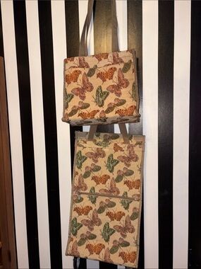 1980s/90s Tan Butterfly Tapestry Vintage 2 Piece Travel Luggage CarryOn Bags